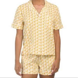 Issac mizrahi giraffe pajama set